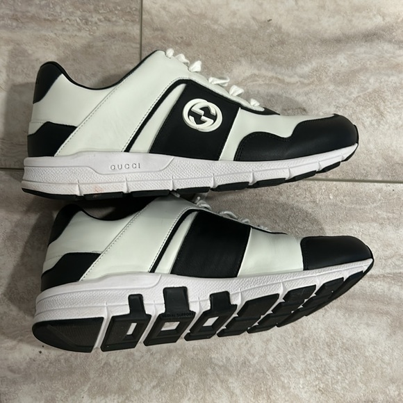 Gucci Trainers - Picture 6 of 7